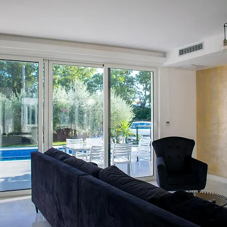 Vikendica Cornello Kastel Novi