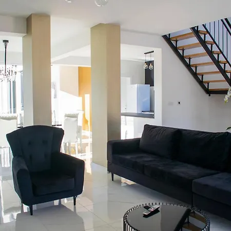 Cornello Feriehus Kaštel Novi