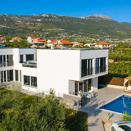 Cornello Kaštel Novi